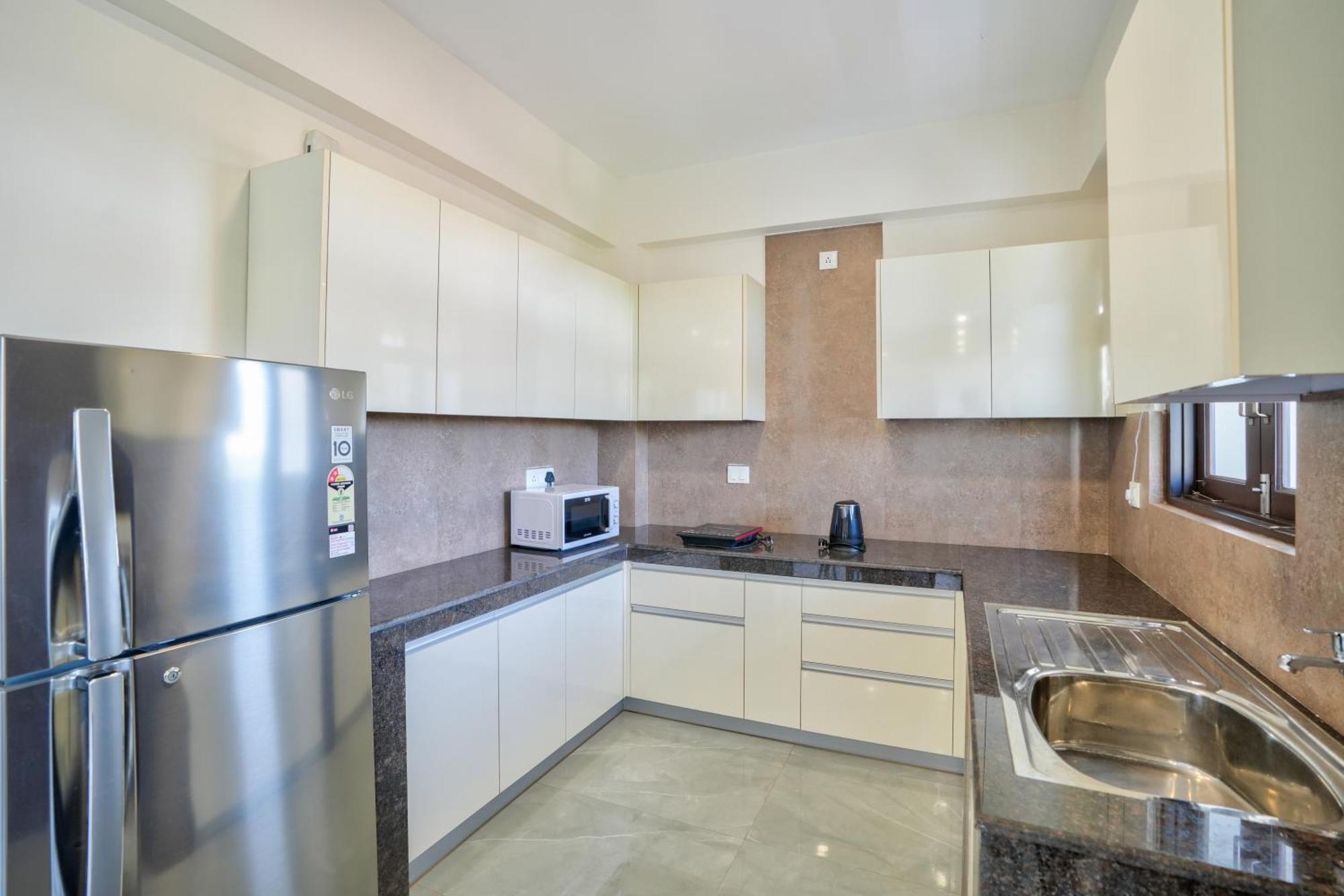 Apartment Premium 2bhk With Pool At *