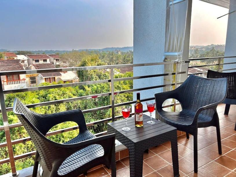 Apartment Premium 2bhk With Pool At